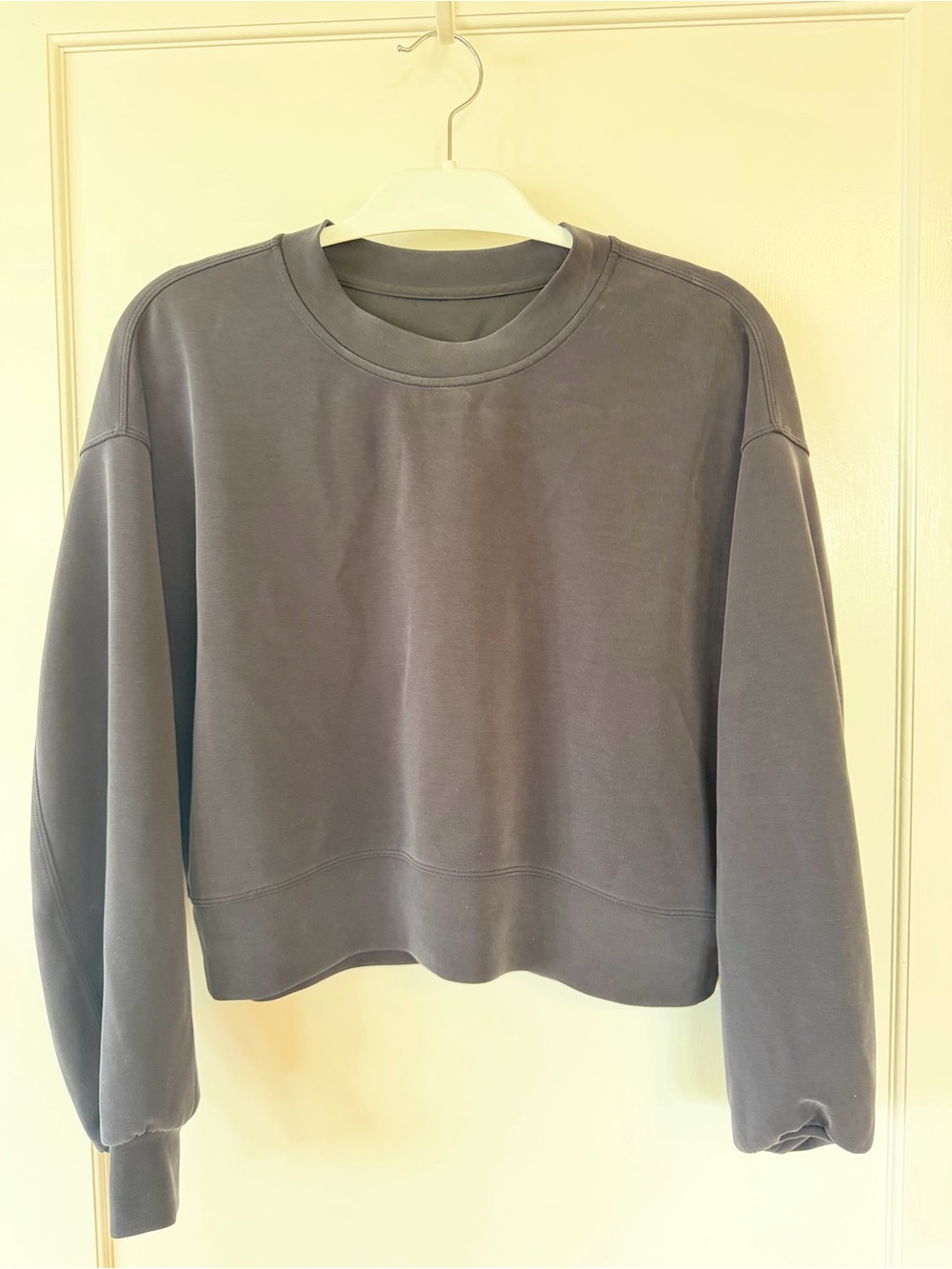 lululemon athletica Women's Crewneck Sweatshirt - Charcoal Gray